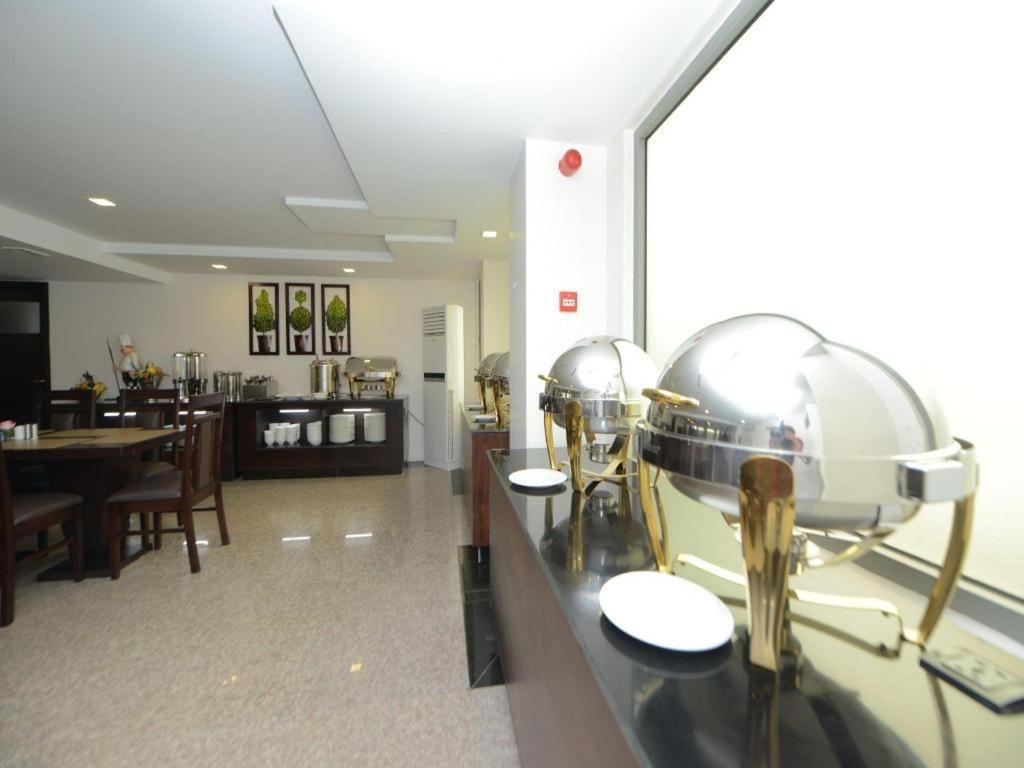 Hotel Lexus Γιανγκόν Εξωτερικό φωτογραφία