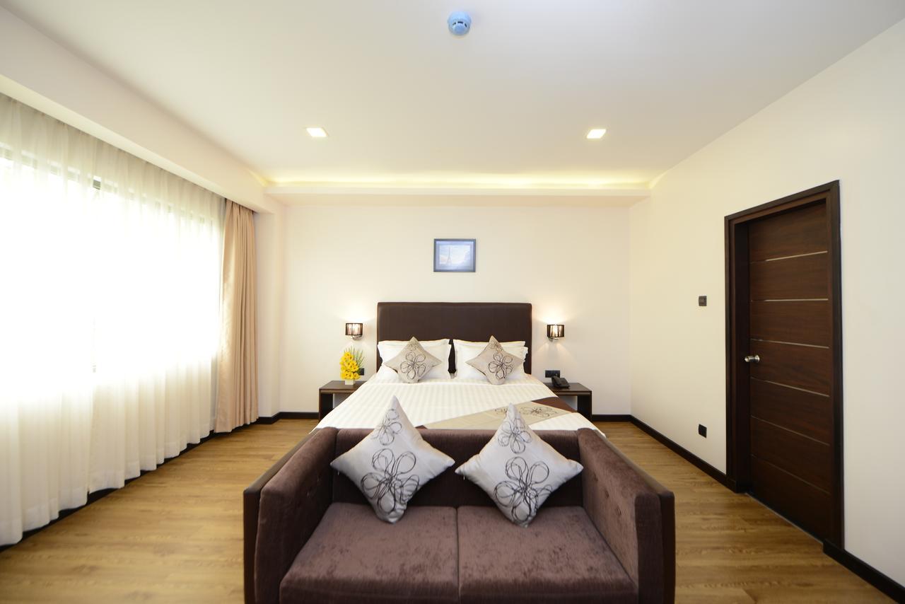 Hotel Lexus Γιανγκόν Εξωτερικό φωτογραφία