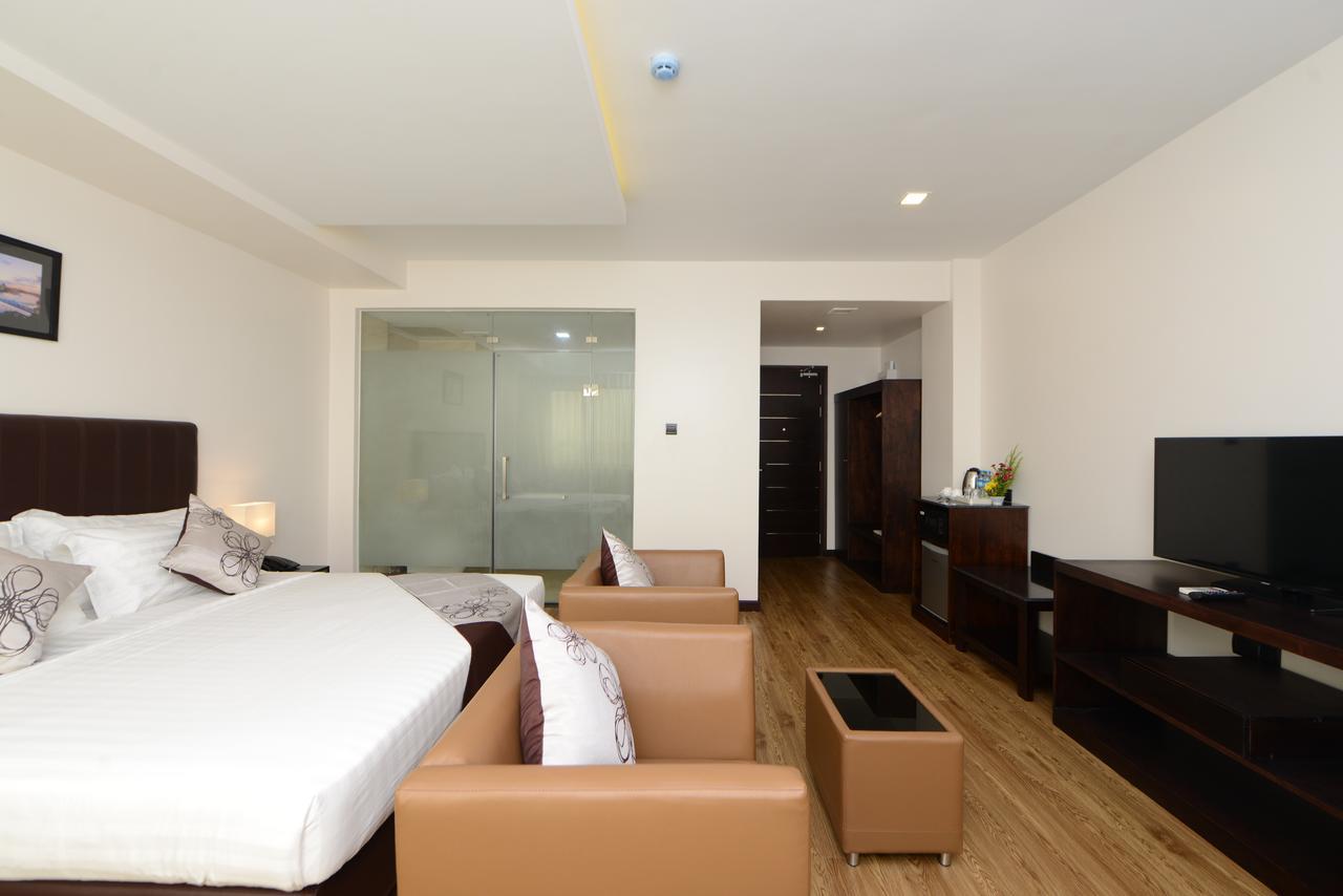 Hotel Lexus Γιανγκόν Εξωτερικό φωτογραφία