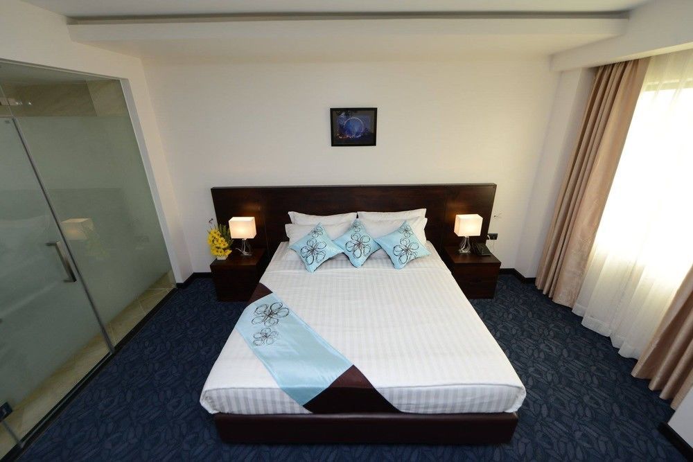 Hotel Lexus Γιανγκόν Εξωτερικό φωτογραφία